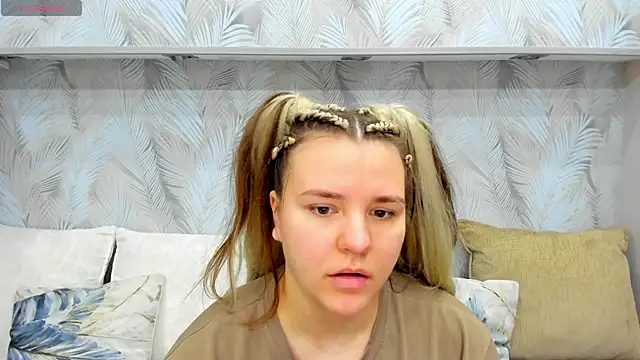 Jenny Jimmy online show from February 19, 1:05 am