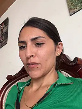 Sofiadelacruz online show from March 30, 8:19 pm