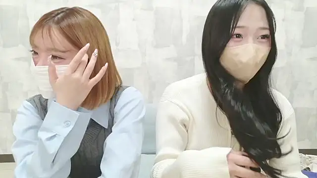 REI 00o00 LOVE online show from April 25, 11:46 am