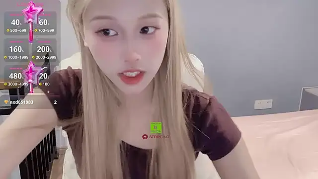 xunian71O online show from October 2, 10:04 pm