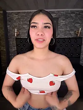 TayylorSexx online show from June 18, 5:31 am