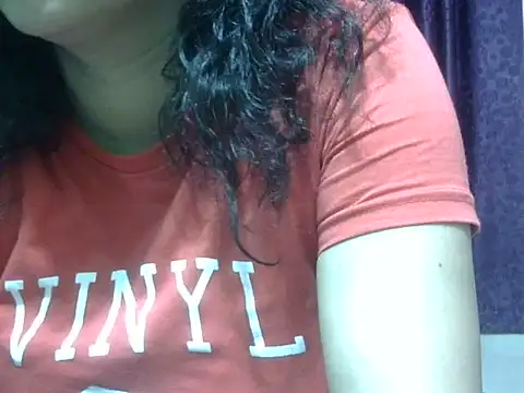Your cutiepie  online show from June 15, 12:05 pm
