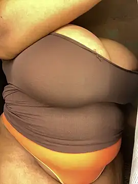 NonoGotBoobies online show from April 1, 4:04 pm