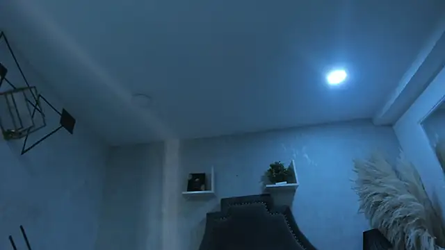 EmiliaRose  online show from March 14, 9:16 pm