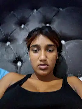 indianpink lips online show from April 2, 2:25 pm