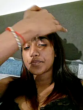 indianpink lips online show from August 8, 11:35 pm