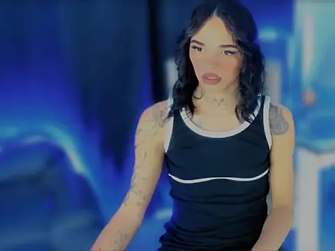 cherry crushx online show from March 12, 6:05 am