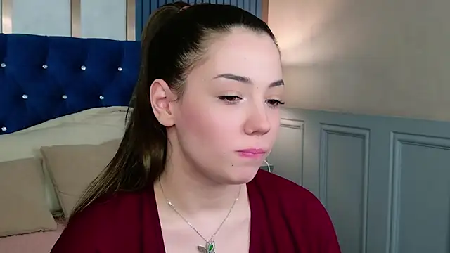 Alice Deleon online show from April 19, 6:10 pm