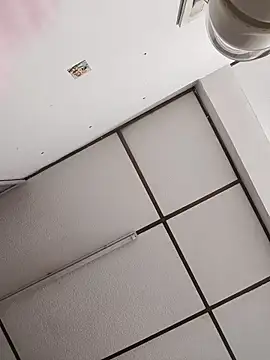 EmmaSulivan online show from April 14, 11:05 pm