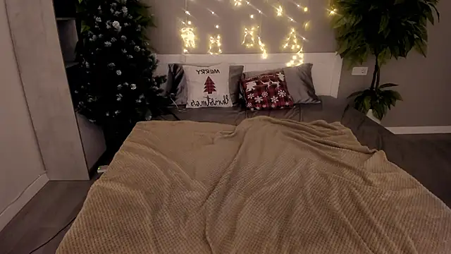 PaigePrado online show from January 12, 10:42 am