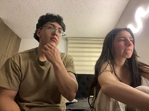 DesireLuxe online show from March 17, 5:55 am