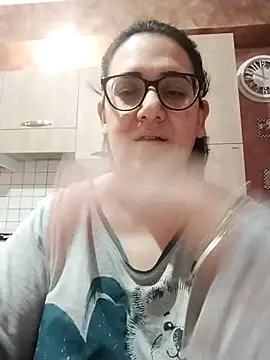 Dolcecurvy online show from December 17, 10:47 pm