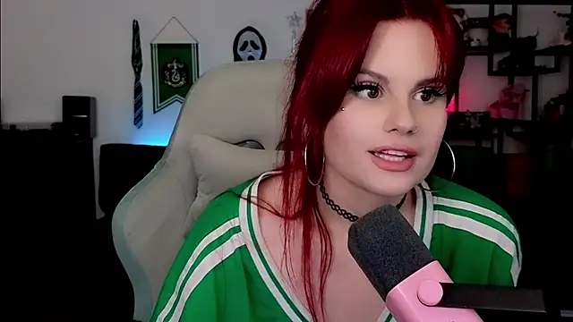 Della Ideal online show from March 11, 6:43 pm