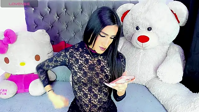 Julie Lovelyx1 online show from March 10, 4:00 pm