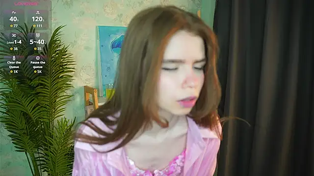 AmityDilley online show from April 10, 4:13 pm