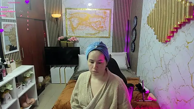 missjudi online show from August 7, 1:01 am