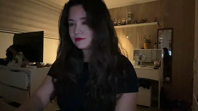 Piolapk online show from March 31, 1:38 am