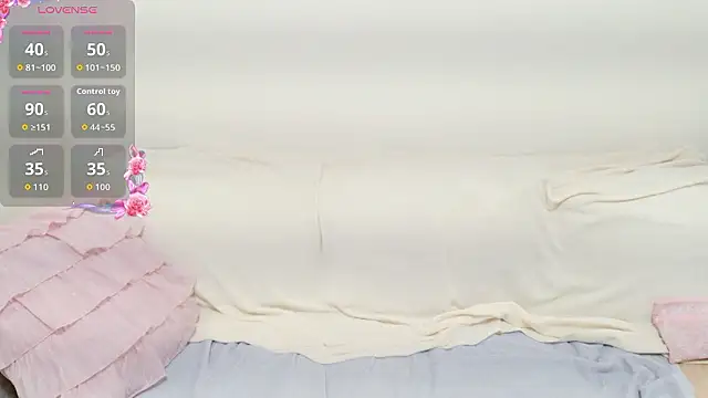 pppYukaqqq online show from July 16, 11:59 am