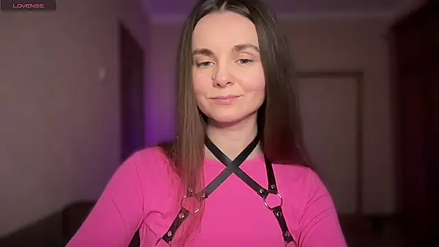 lanaloulou online show from April 22, 6:38 pm