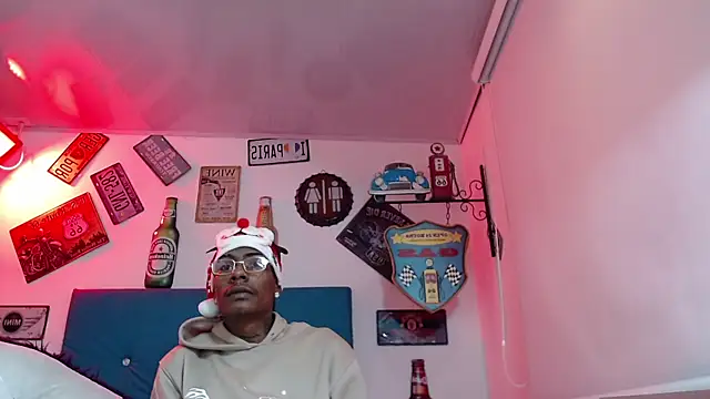 lili roussi online show from December 3, 12:46 am