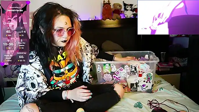 Devil And Princess online show from July 30, 1:50 am