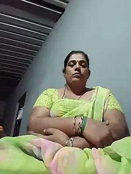 kissmetha online show from July 20, 6:30 pm