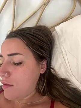 DarkVelvet online show from April 5, 2:54 am