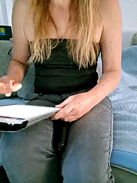 naturliebe online show from March 25, 8:28 am