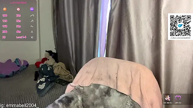 emma  bell  online show from February 14, 1:57 pm