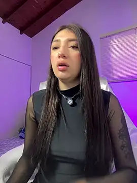 Mia  Gray online show from April 8, 5:37 pm