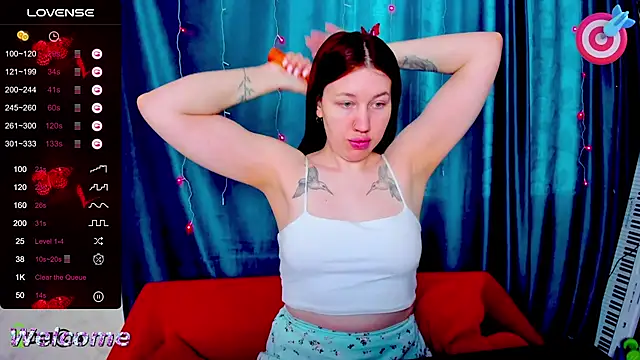 Haley Nikki online show from February 13, 2:57 am