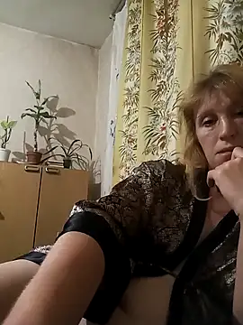 Flower2931 online show from September 25, 7:34 pm