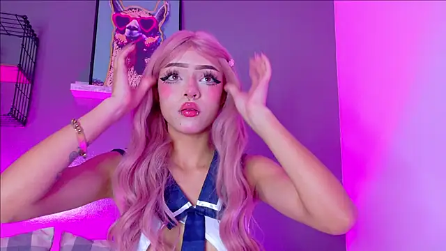 Taylorsmitth  online show from February 1, 11:53 am