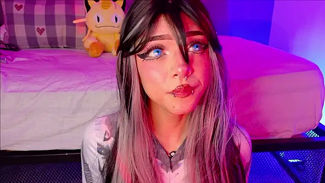 Taylorsmitth  online show from February 20, 11:56 am