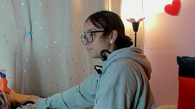 Dafne Mel online show from February 23, 12:26 pm