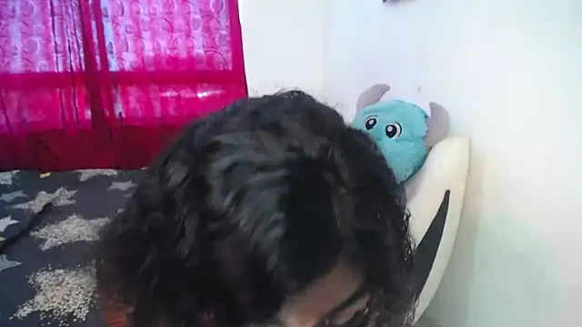 pink 7777 online show from April 12, 5:16 pm