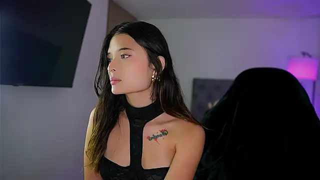 jenniekim777 online show from January 11, 3:44 am