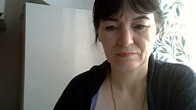 Krystal 82 online show from February 3, 9:47 am