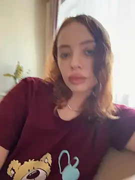 Hannah xBaby online show from April 5, 8:24 am