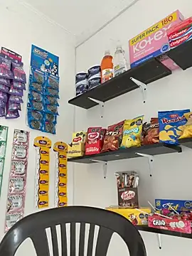 Camilla Miller01 online show from March 17, 8:46 pm