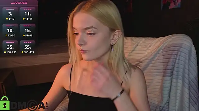 Carrie Foster online show from March 30, 1:44 pm