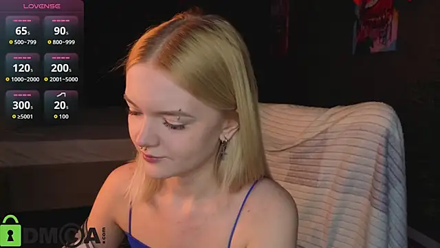 Carrie Foster online show from March 31, 2:06 pm