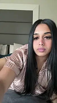 LilMisIndianx online show from February 16, 3:45 pm