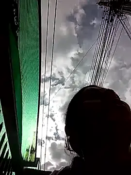 SharonDustLove online show from April 18, 8:20 pm