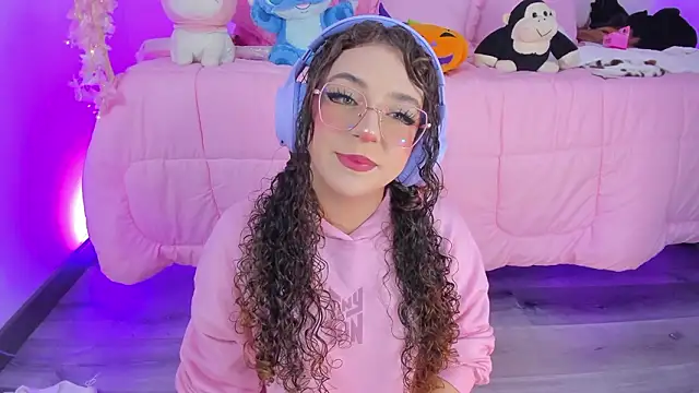 hannacutegod online show from February 18, 6:01 am