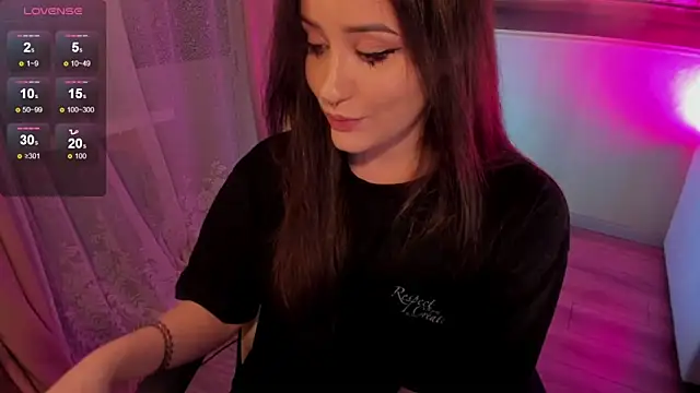 Sserendipityy online show from April 23, 6:54 pm