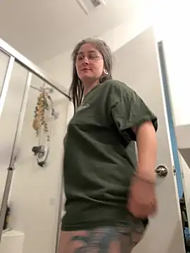 Alix Valentine online show from March 27, 4:51 pm