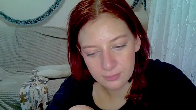 Lily Ember online show from January 8, 8:13 pm