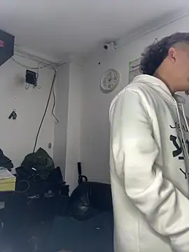 Jacobs0 online show from April 14, 6:13 am