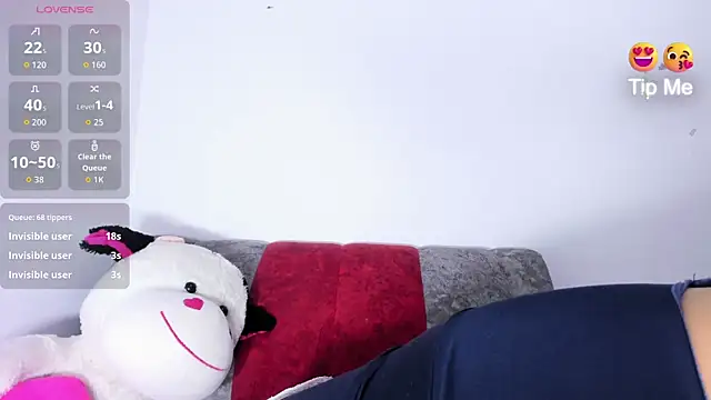 Ashly moss  online show from April 9, 6:19 am